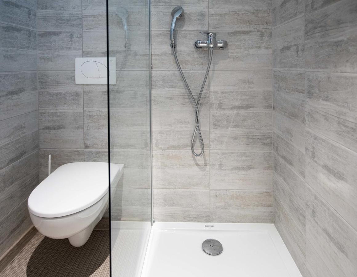 Gostilna Pugelj Hotel Novo Mesto Kültér fotó